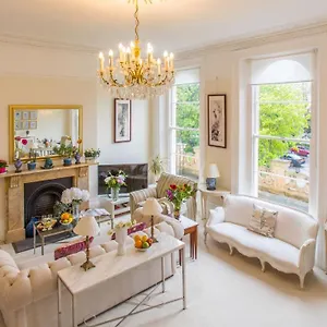 Apartment Flat 3, 6 Lypiatt Terrace Gloucestershire Gl50 2sx, Cheltenham