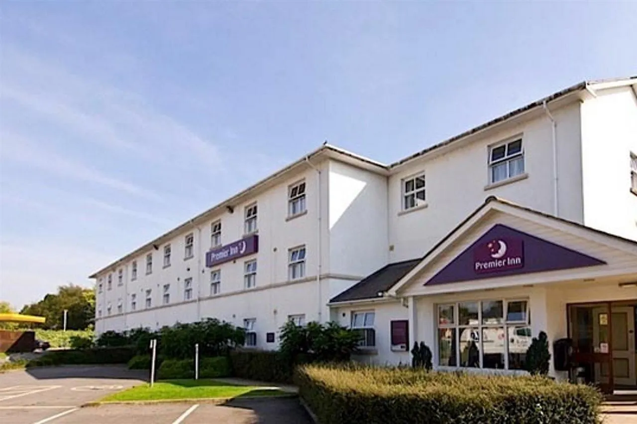 Premier Inn Cheltenham Central
