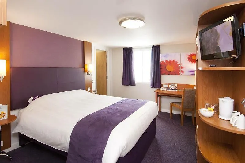 Premier Inn Cheltenham Central 3*,  المملكة المتحدة